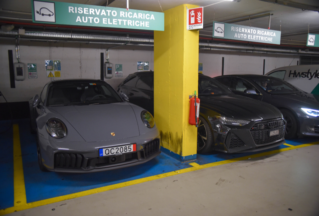 Porsche 992 Carrera 4 GTS MkII