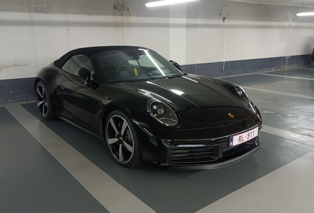 Porsche 992 Carrera 4S Cabriolet MkI