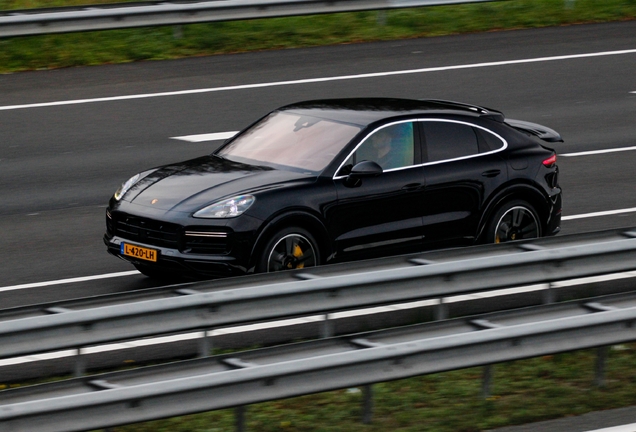 Porsche Cayenne Coupé Turbo S E-Hybrid