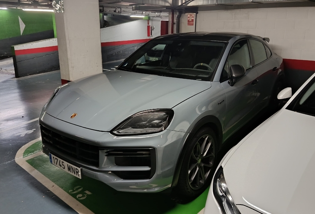 Porsche Cayenne Coupé Turbo E-Hybrid