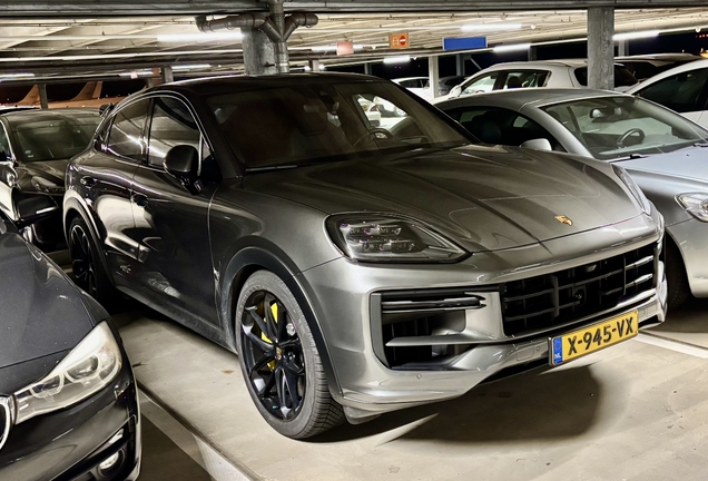 Porsche Cayenne Coupé Turbo E-Hybrid