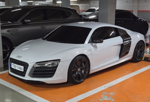 Audi R8 V10 2013
