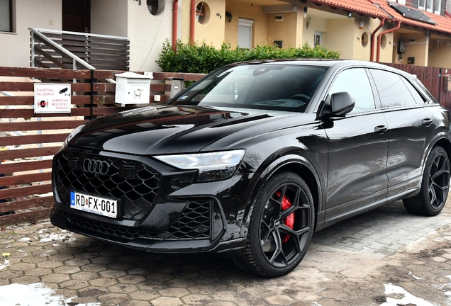 Audi RS Q8 2024