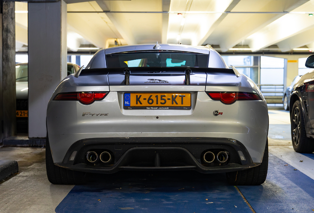 Jaguar F-TYPE SVR Coupé 2017
