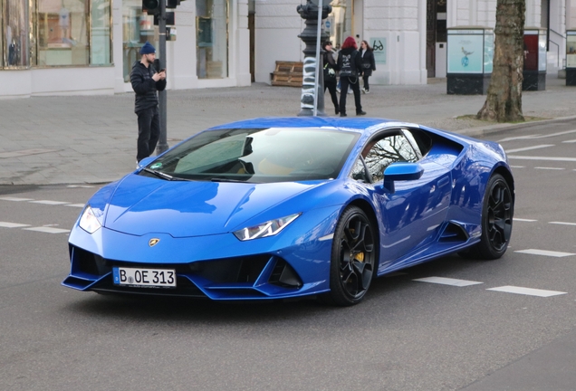 Lamborghini Huracán LP640-4 EVO