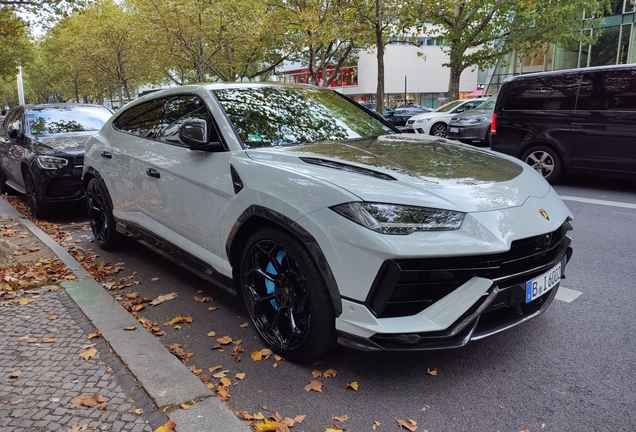 Lamborghini Urus Performante