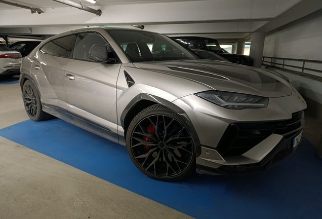 Lamborghini Urus Performante