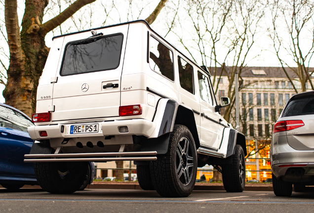 Mercedes-Benz G 500 4X4²