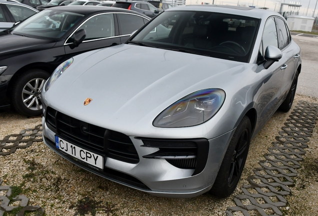 Porsche 95B Macan GTS MkII