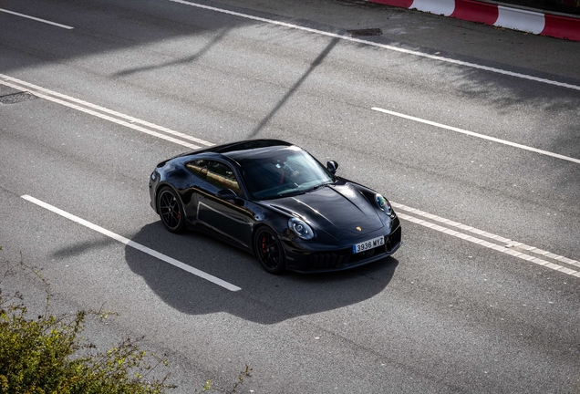 Porsche 992 Carrera 4 GTS MkII