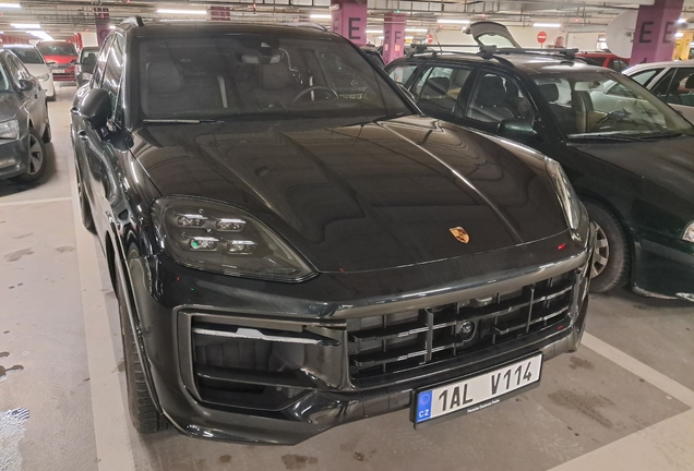 Porsche 9YA Cayenne GTS MkII