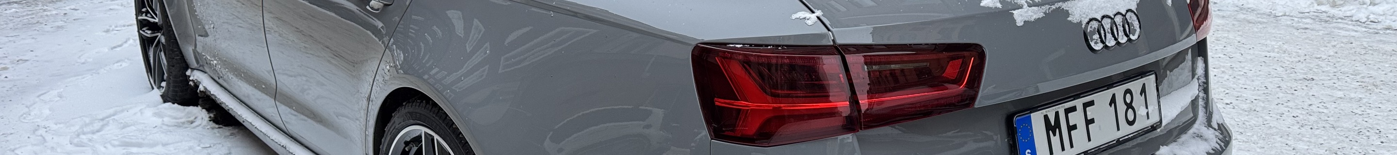 Audi RS6 Avant C7 2015