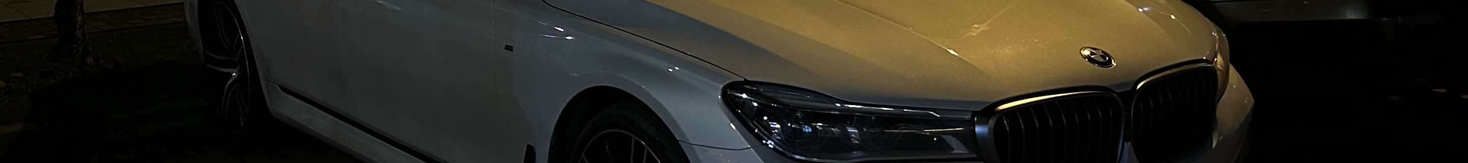 BMW M760Li xDrive