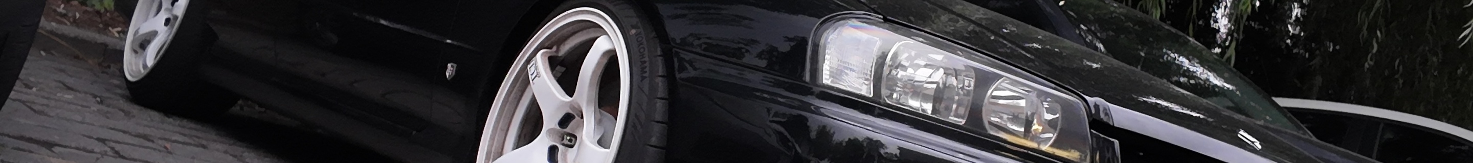 Nissan Skyline R34 Sedan