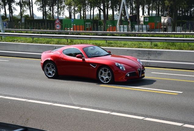 Alfa Romeo 8C Competizione