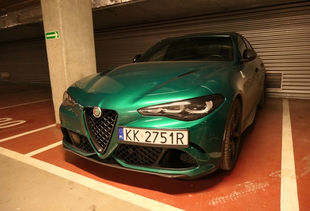 Alfa Romeo Giulia Quadrifoglio 2023