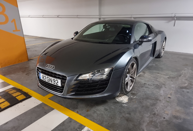 Audi R8
