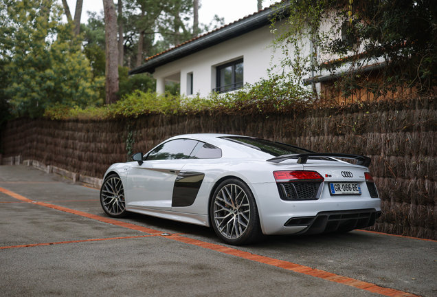 Audi R8 V10 Plus 2015