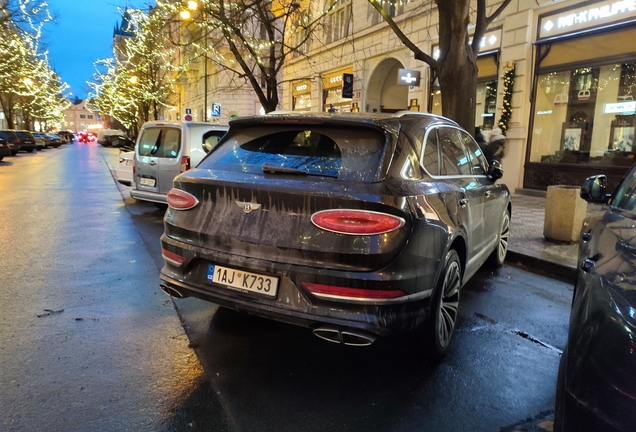 Bentley Bentayga V8 2021