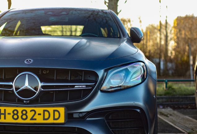 Mercedes-AMG E 63 S W213