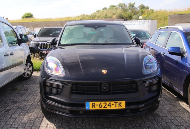 Porsche 95B Macan GTS MkIII