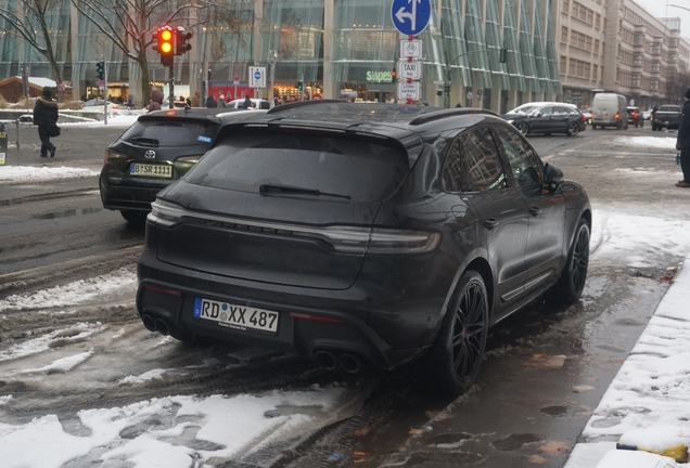 Porsche 95B Macan GTS MkIII