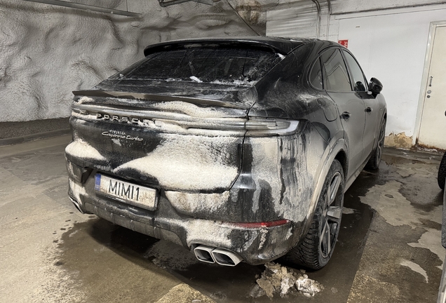 Porsche Cayenne Coupé Turbo E-Hybrid