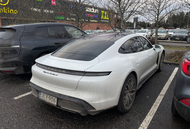 Porsche Taycan Turbo S