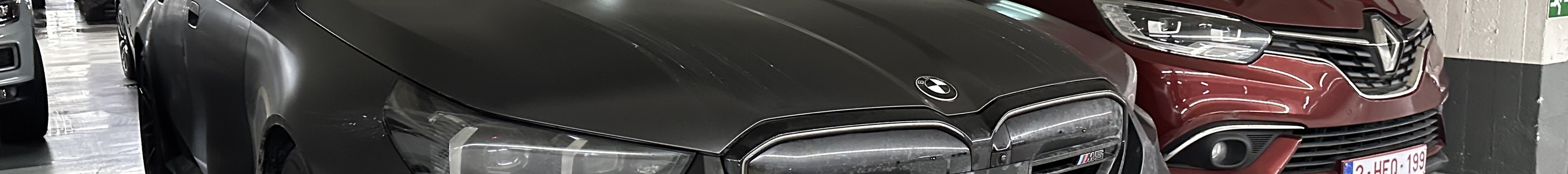 BMW M5 G90