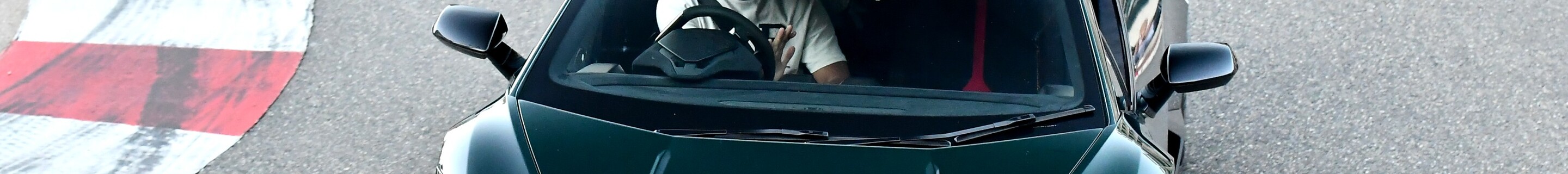 Lamborghini Huracán LP640-4 Performante