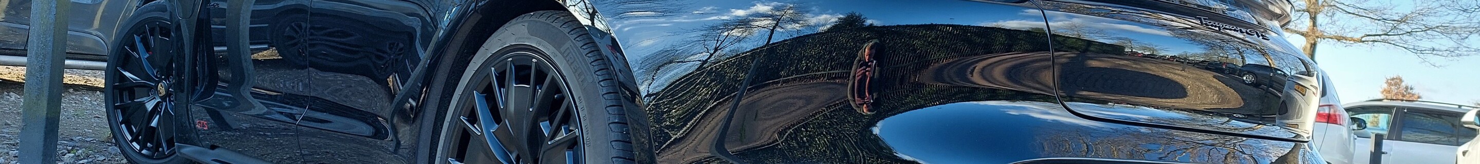 Porsche Taycan GTS Sport Turismo