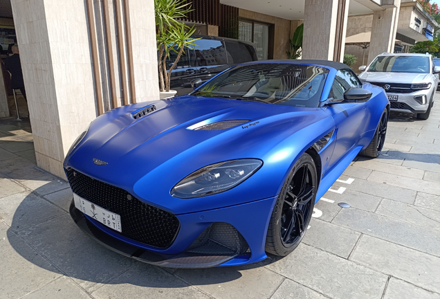 Aston Martin DBS Superleggera Volante