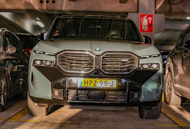 BMW XM G09