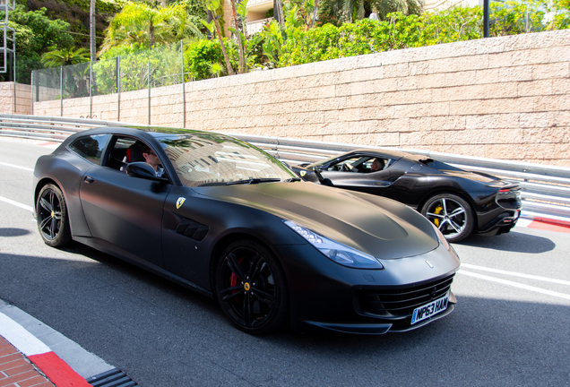 Ferrari GTC4Lusso