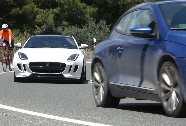 Jaguar F-TYPE R AWD Coupé