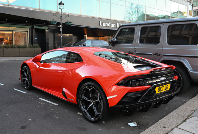 Lamborghini Huracán LP640-4 EVO