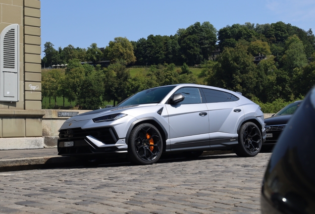 Lamborghini Urus Performante
