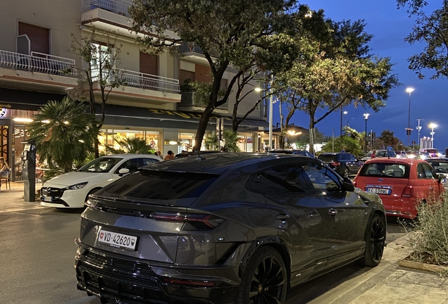 Lamborghini Urus S