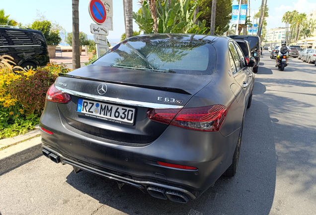 Mercedes-AMG E 63 S W213 Final Edition