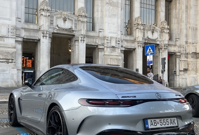 Mercedes-AMG GT 63 C192