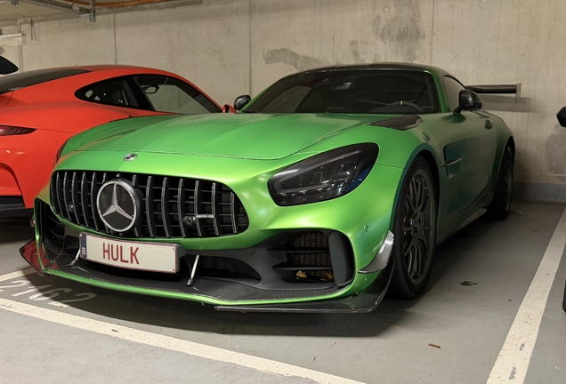 Mercedes-AMG Renntech GT R Pro C190