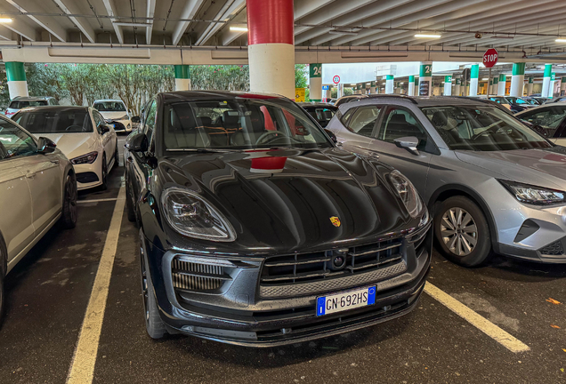 Porsche 95B Macan GTS MkIII