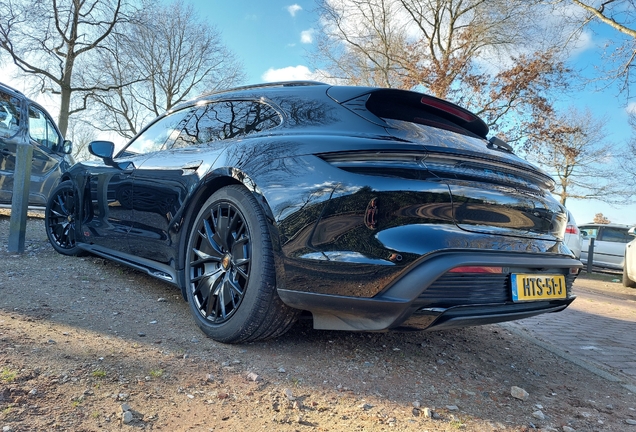 Porsche Taycan GTS Sport Turismo