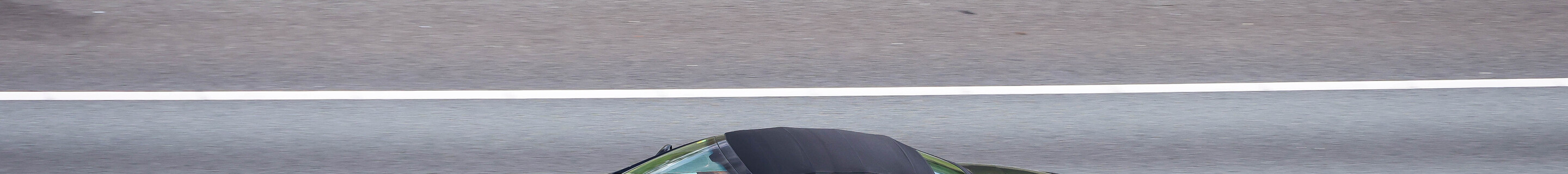 Aston Martin DB9 Volante