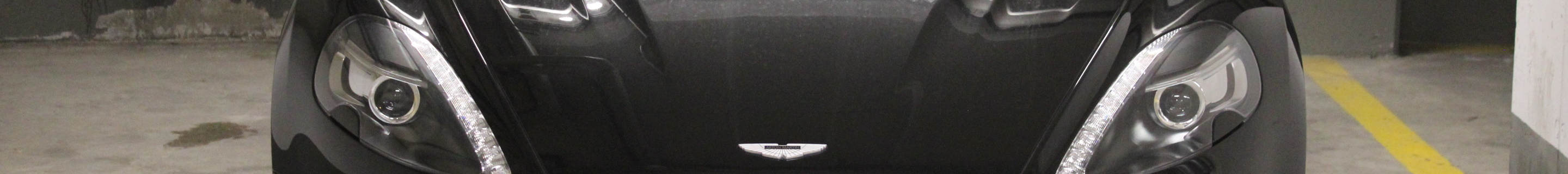 Aston Martin Vanquish Volante