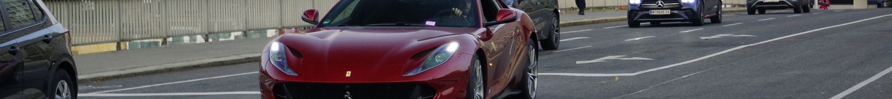 Ferrari 812 Superfast