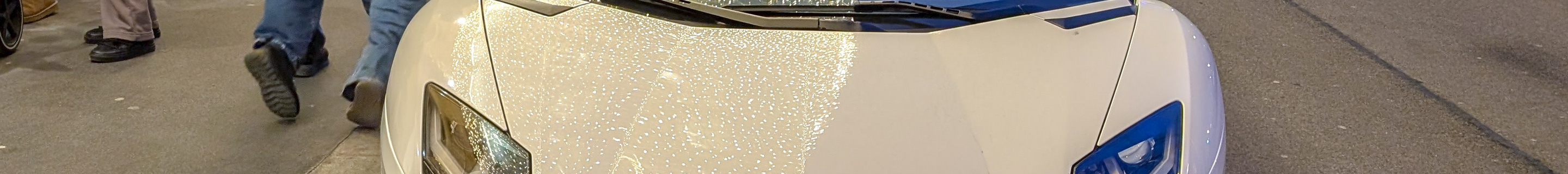 Lamborghini Aventador LP700-4 Roadster