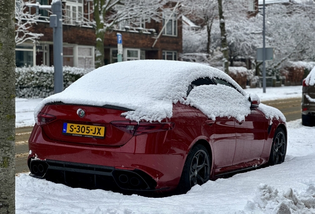 Alfa Romeo Giulia Quadrifoglio