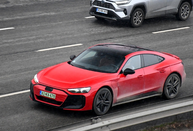 Audi RS E-Tron GT 2025