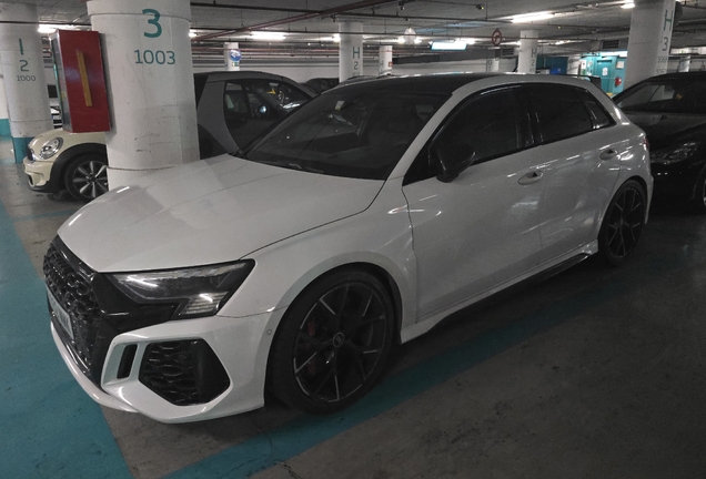 Audi RS3 Sportback 8Y